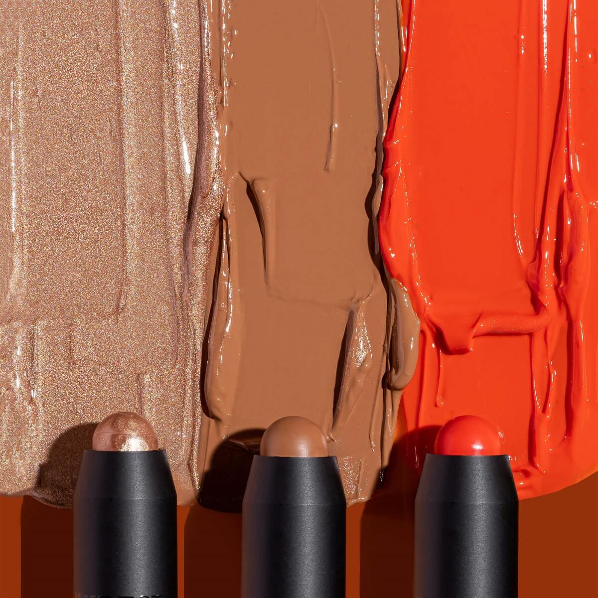 BEACHY NUDES 3-PCS KIT (KIT DE MAQUILLAJE PARA MEJILLAS, OJOS Y LABIOS)